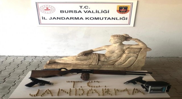 Jandarmadan tarihi eser operasyonu