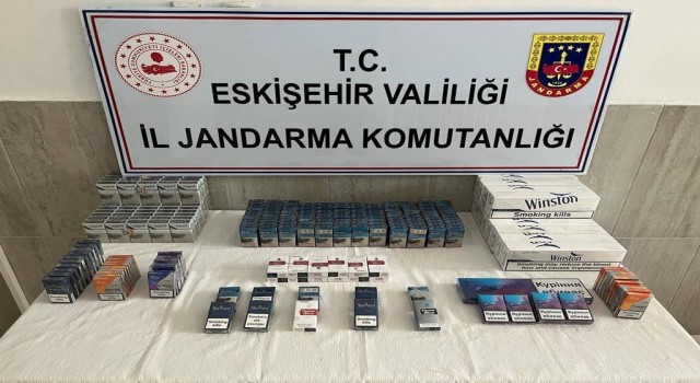 Kaçak sigara satan şahsa jandarmadan operasyon
