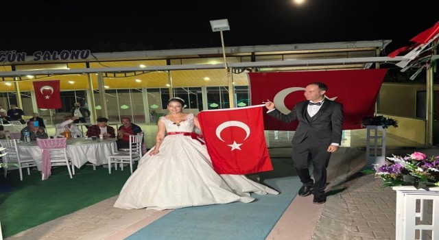 Kuşadası Davutlarda 100. yıl düğünü