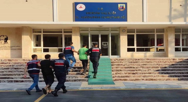 Mersinde kesinleşmiş hapis cezası bulunan 2 şüpheli yakalandı