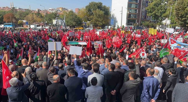 Nevşehirde binlerce kişi Filistin için yürüdü