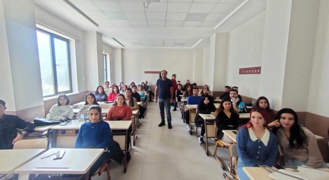 Öğrenciler çevrim içi ders ile turizm sektörü anlatıldı
