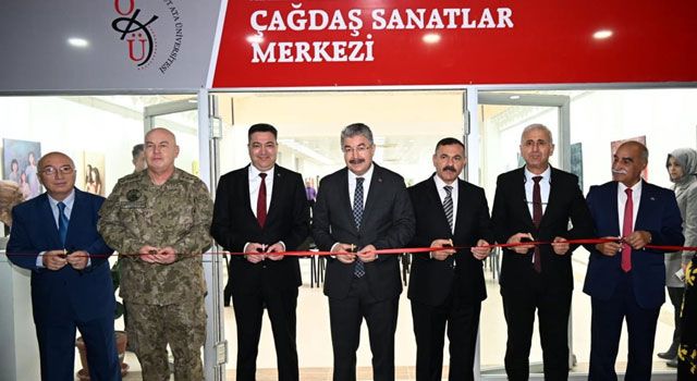 OKÜ’de Resim Sergisi ve Müzik Dinletisi Gerçekleştirildi