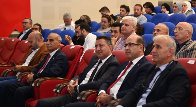 OKÜ’de "Türkiye Cumhuriyeti'nin Temeli Kültürdür" Konferansı Düzenlendi