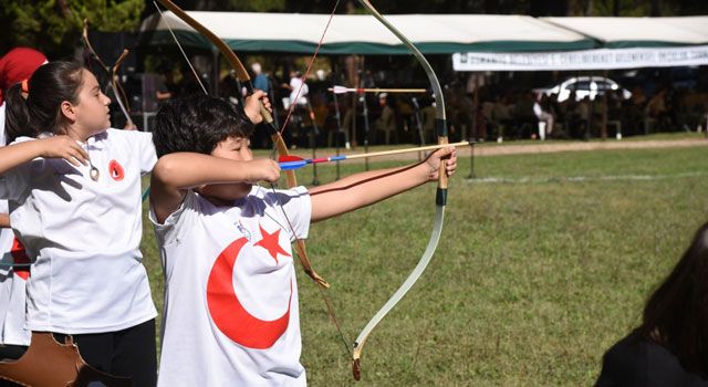 Osmaniye'de Geleneksel Okçuluk Rüzgarı Esecek