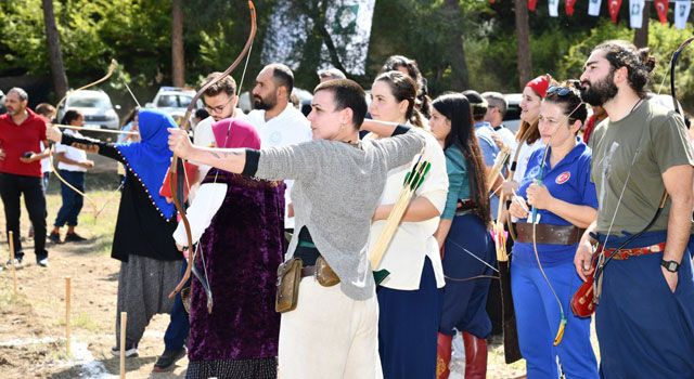 Osmaniye'de geleneksel okçuluk turnuvası düzenlendi