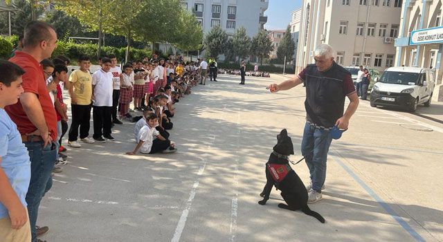 Öğrencilere Hayvan Hakları Eğitimi Verildi