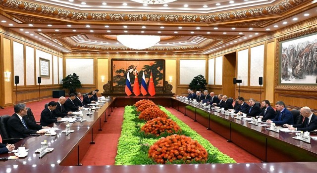 Rusya Devlet Başkanı Vladimir Putin, Çin Devlet Başkanı Xi ile görüştü