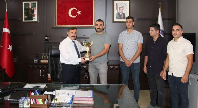 Şampiyon Takım Emniyet Müdürünü Ziyaret Etti