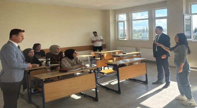 Samsatta ilçesinde YKS hazırlık kursu açıldı