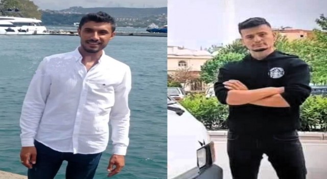 Şarampole yuvarlanan araç ağaca asılı kaldı: 2 ölü, 3 yaralı
