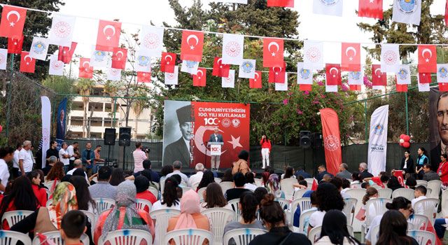 Sevgi Evlerinde Kalan Çocuklar İçin Cumhuriyet Etkinliği Düzenlendi