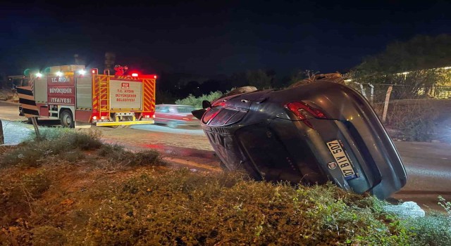Sökede trafik kazası:2 yaralı