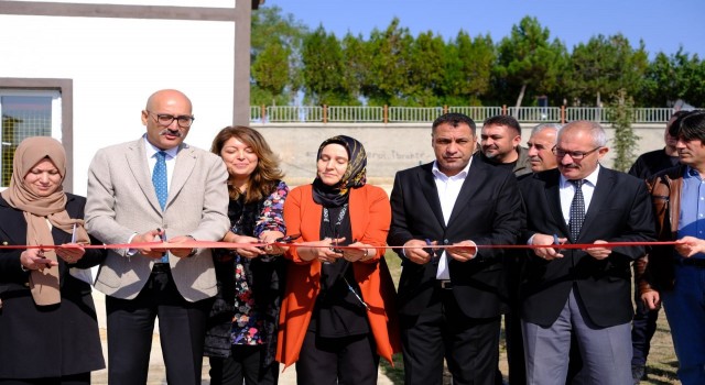 Sorgunda el emeği göz nuru ürünler sergilendi