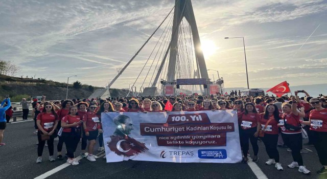 Trakyadan 65 kadın çalışan, Cumhuriyetin 100. yılına özel koşuya katıldı