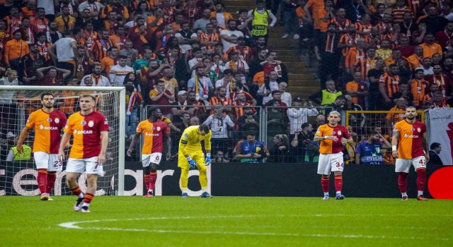 UEFA Şampiyonlar Ligi: Galatasaray: 0 - Bayern Münih: 1 (Maç devam ediyor)