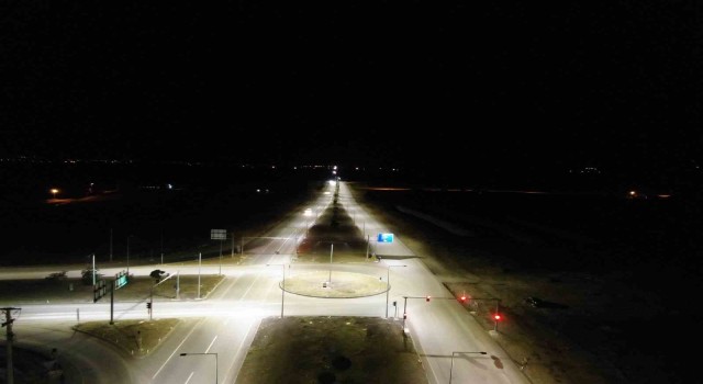 VEDAŞ'tan yol aydınlatma çalışması