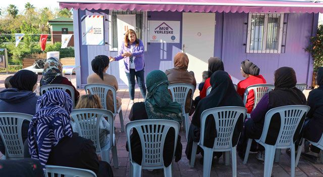 Adana’da Kadına Yönelik Şiddete Karşı Farkındalık Atölyesi