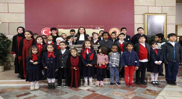 Milletvekili Durgut: Gazze’de 7 Ekim’den bu yana 8 bin 500 kadın ve çocuk öldürüldü