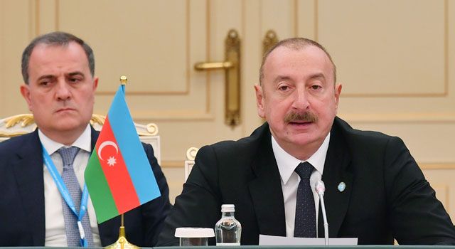 Aliyev: “2026 yılı sonuna kadar 140 binden fazla kişinin Karabağ ve Doğu Zengezur'a dönmesi bekleniyor
