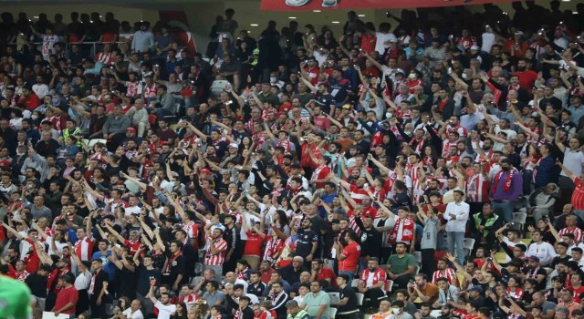 Antalyaspordan öğretmenlere davet