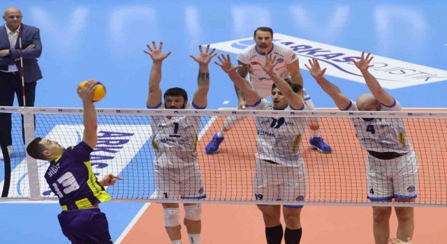 Arkas Spor, iç sahadaki 3. mağlubiyetini aldı