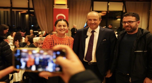 Avcılar'da bin 500ün üstünde öğretmen, “Öğretmenler Günü Daveti”nde buluştu