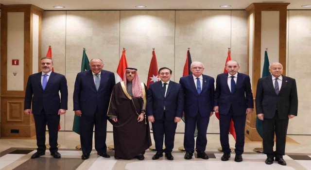 Bakan Fidan, İspanya Dışişleri, Avrupa Birliği ve İşbirliği Bakanı Albares ile görüştü