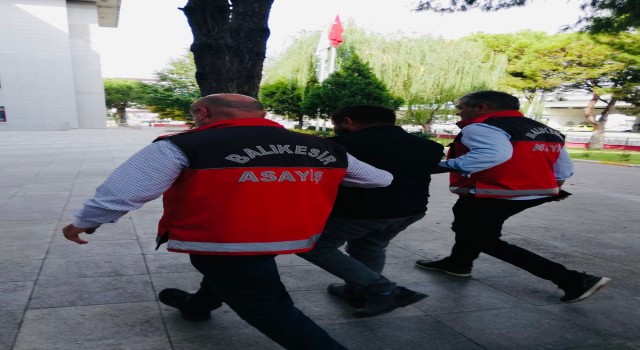 Balıkesirde 14 yıl hapis cezası olan zanlı yakalandı