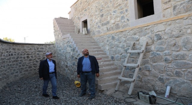 Başkan Çolakbayrakdar, “Kadim Erkileti, yeniden şehrin kültür hazinesi olarak kazandıracağız”