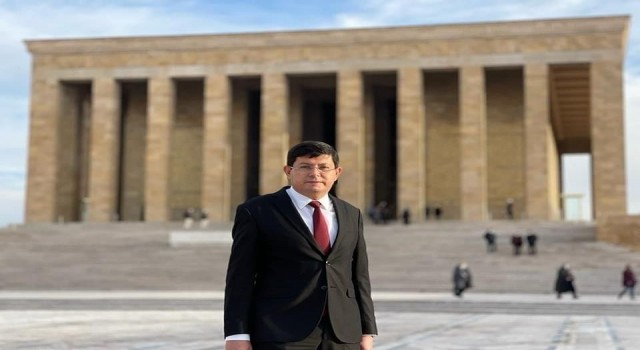 Başkan Özcan: “Her eserin bir imzası vardır, bu ülkenin imzası da Atatürktür”