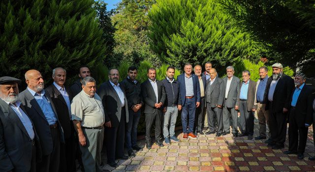 Başkan Savaş, Defne İlçesini Ziyaret Etti