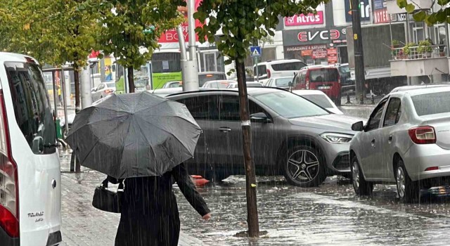 Batı Karadenizde sağanak yağış uyarısı