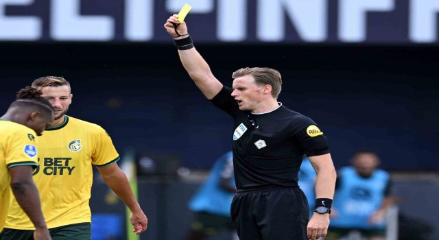 Beşiktaşa Hollandalı hakem