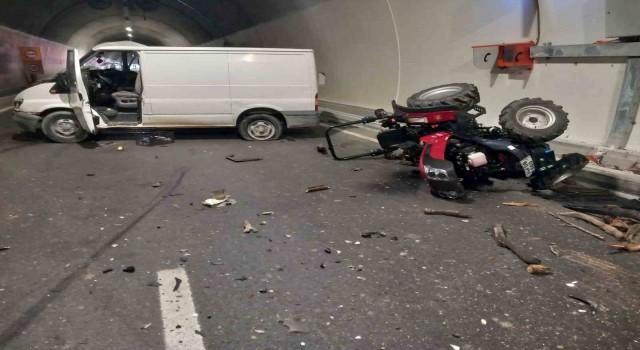 Çanakkalede tünelde trafik kazası: 2 ağır yaralı