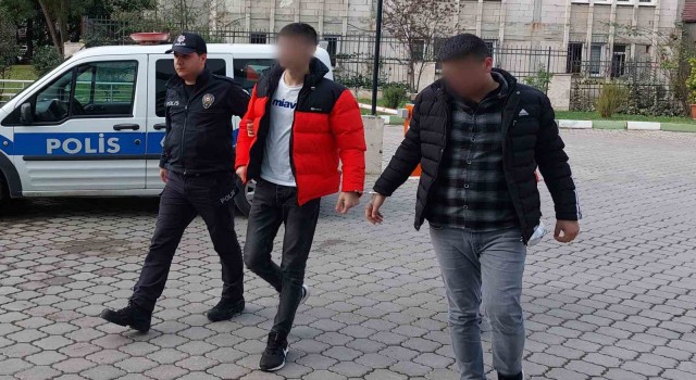 Cep telefonu gasbına 3 gözaltı