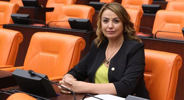 CHP'li Yıldırım Kara: "Depremzede öğretmenlerimiz mağduriyet yaşıyor"