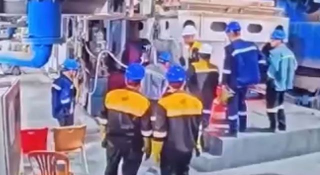 Demir Çelik Fabrikasında Patlamada Yaralanan İşçi Yaşamını Yitirdi
