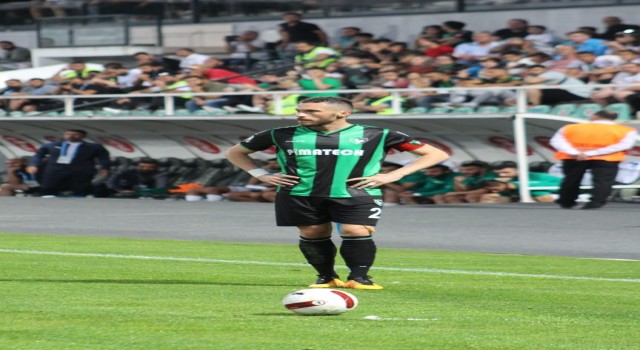 Denizlisporda Gökhan Süzen kadro dışı kaldı