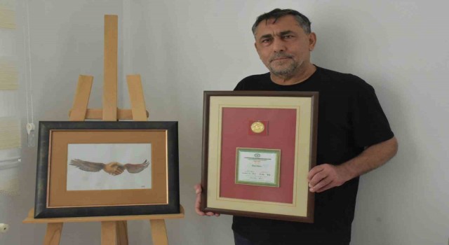 Dünyaca ünlü karikatüristten ‘barış çağrısı