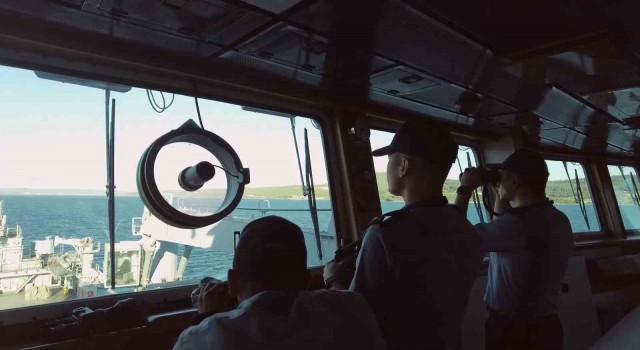 (Düzeltme) Deniz Harp Okulunda bot ve yelkenli teknelerle eğitim