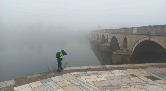 Edirnede sis etkili oldu, tarihi simgeler gözden kayboldu