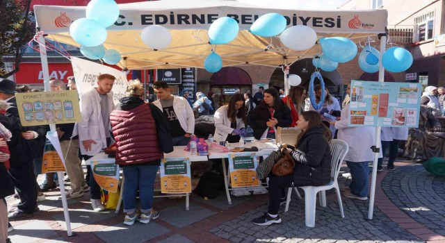 Edirnede üniversite öğrencileri diyabet farkındalığı için etkinlik düzenledi