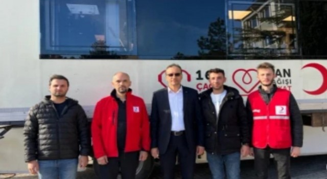 Emette Kızılaya 60 ünite kan bağışı