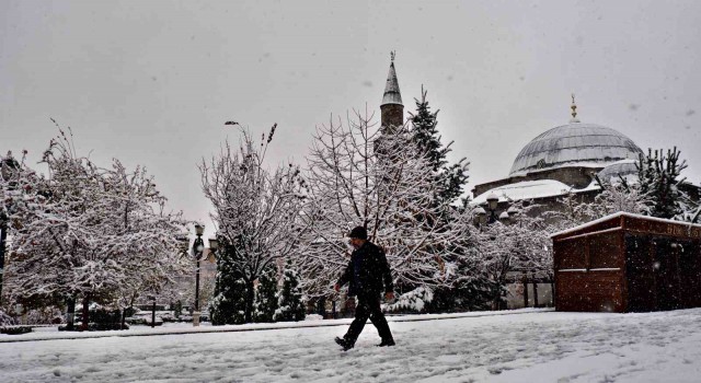 Erzurum beyaza büründü