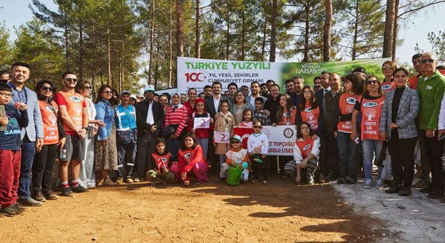 Gaziantep'te Yangından Zarar Gören Ormana 2 Bin Fidan Dikildi