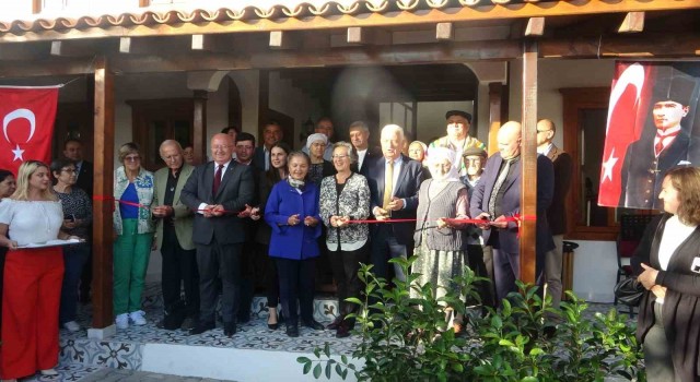Gürün Ailesinin bağışladığı Hafız Mehmet Gürün Kültür Evi açıldı