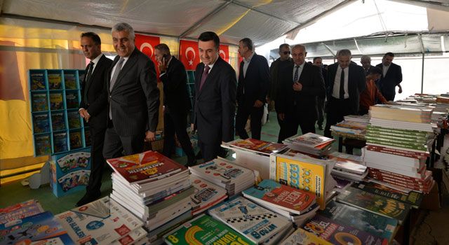 Hasanbeyli İlçesinde Kitap Sevgisi Yeşeriyor