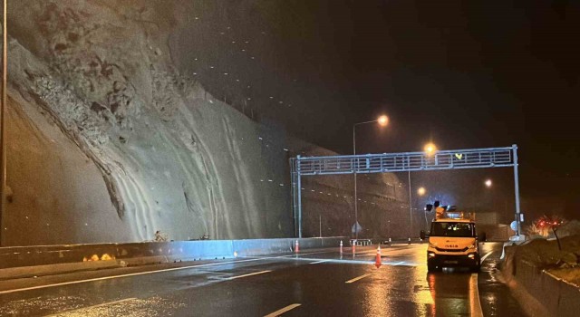 Heyelan riski nedeniyle trafiğe kapanan Bolu Dağı Tünelinde son durum