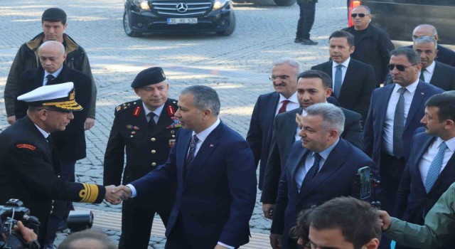 İçişleri Bakanı Ali Yerlikayadan İzmire ziyaret